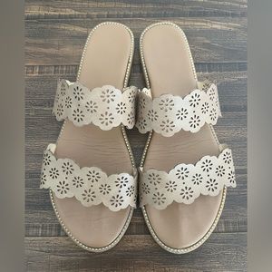 Flower Pattern Tan and Gold Sandal